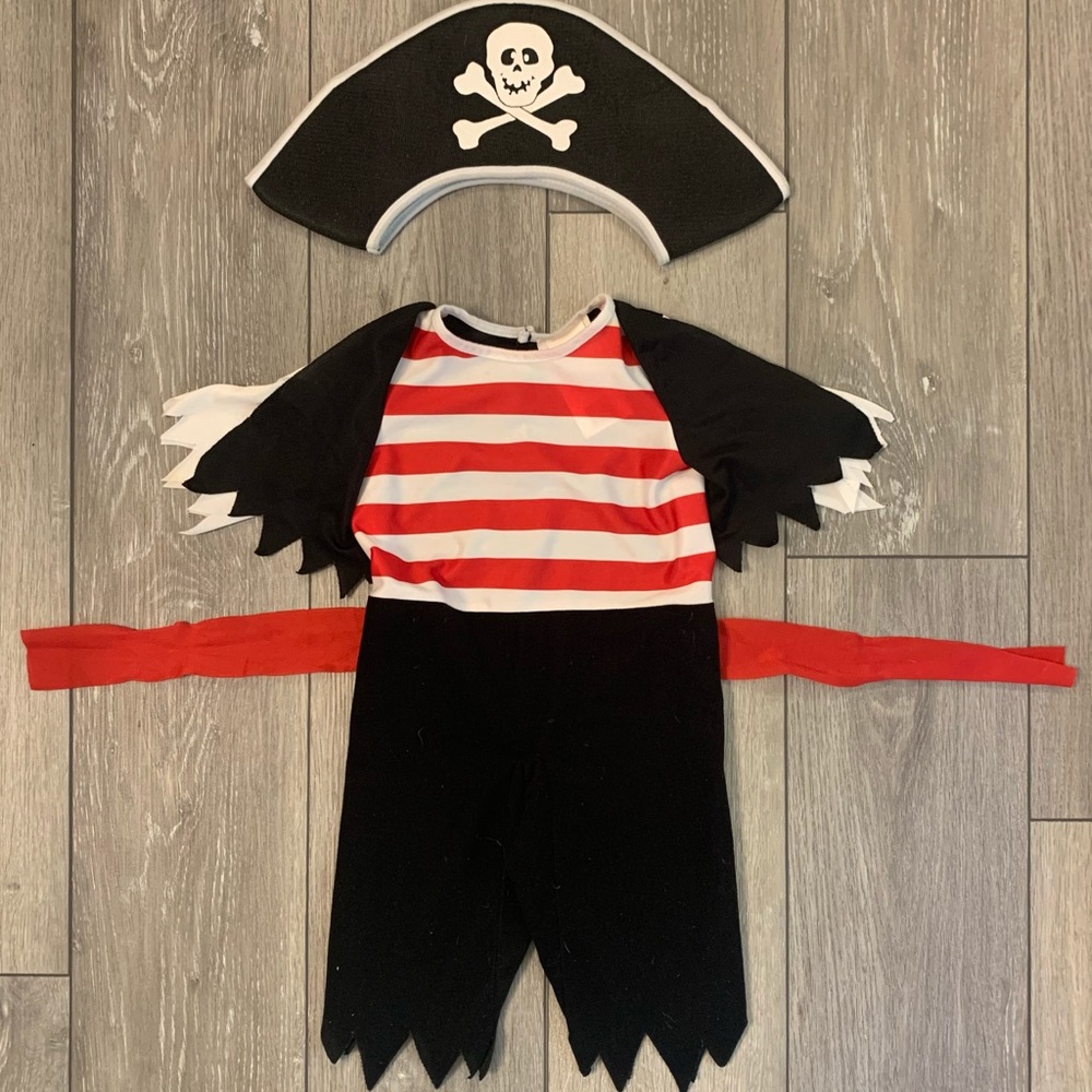 Pirate Halloween costume 2T